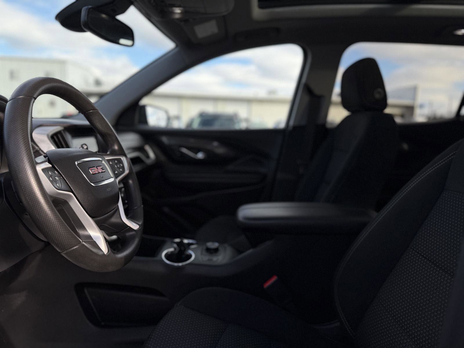 Certified 2023 GMC Terrain SLE w/ Driver Convenience Package image 12