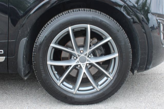 Used 2016 Kia Sorento SX w/ SXL Technology Package AWD/4WD image 39