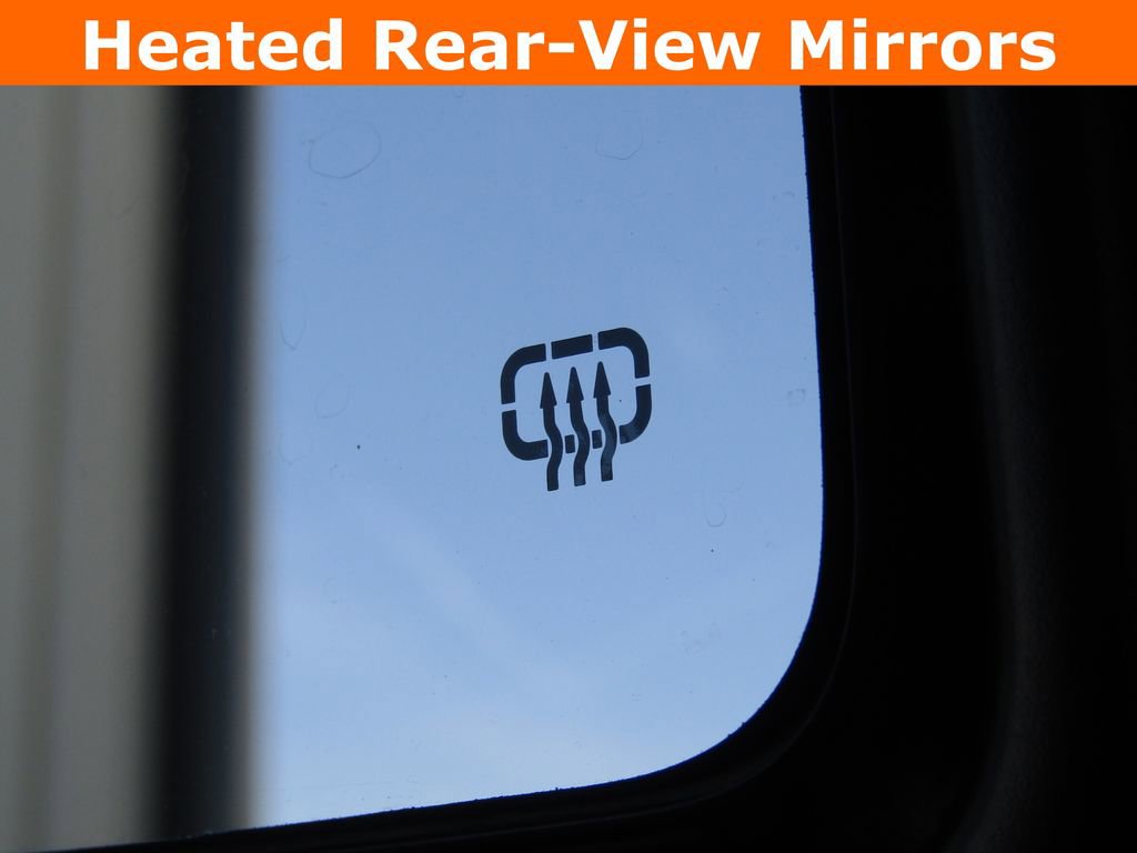 Used 2025 Jeep Wrangler Unlimited Rubicon w/ Convenience Group image 6