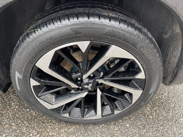 Used 2024 Mitsubishi Outlander SE AWD/4WD image 9