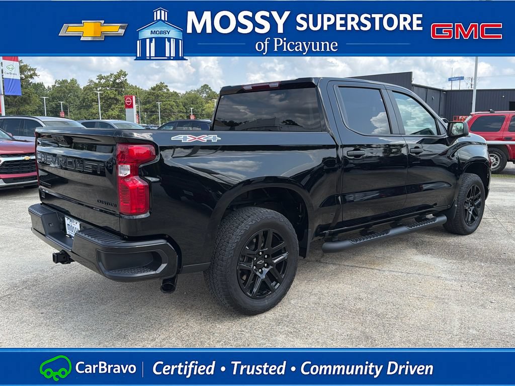 Certified 2025 Chevrolet Silverado 1500 Custom w/ Turbomax Blackout Package AWD/4WD image 6