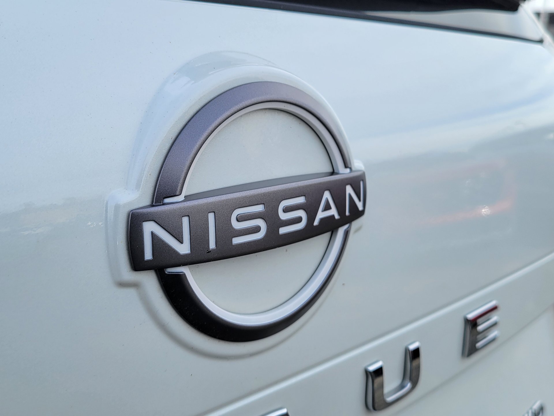 Certified 2023 Nissan Rogue SV w/ SV Premium B Package image 6