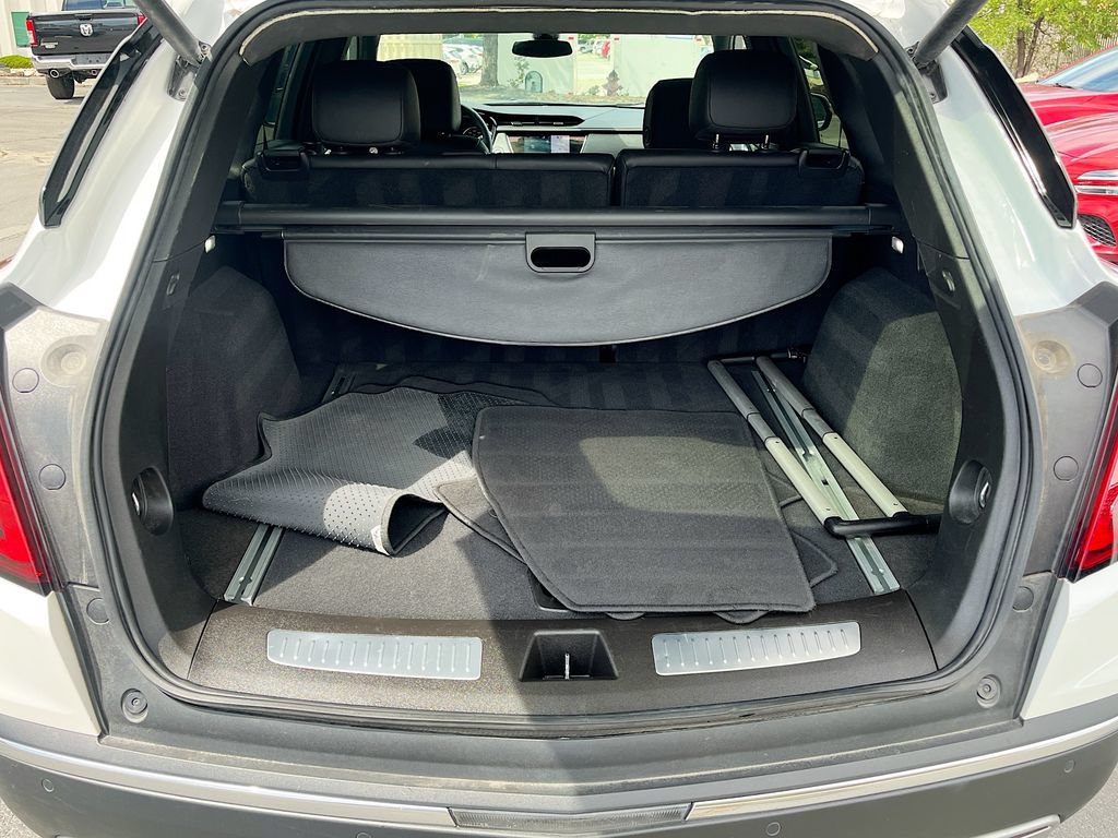 Used 2025 Cadillac XT5 Premium Luxury FWD image 28