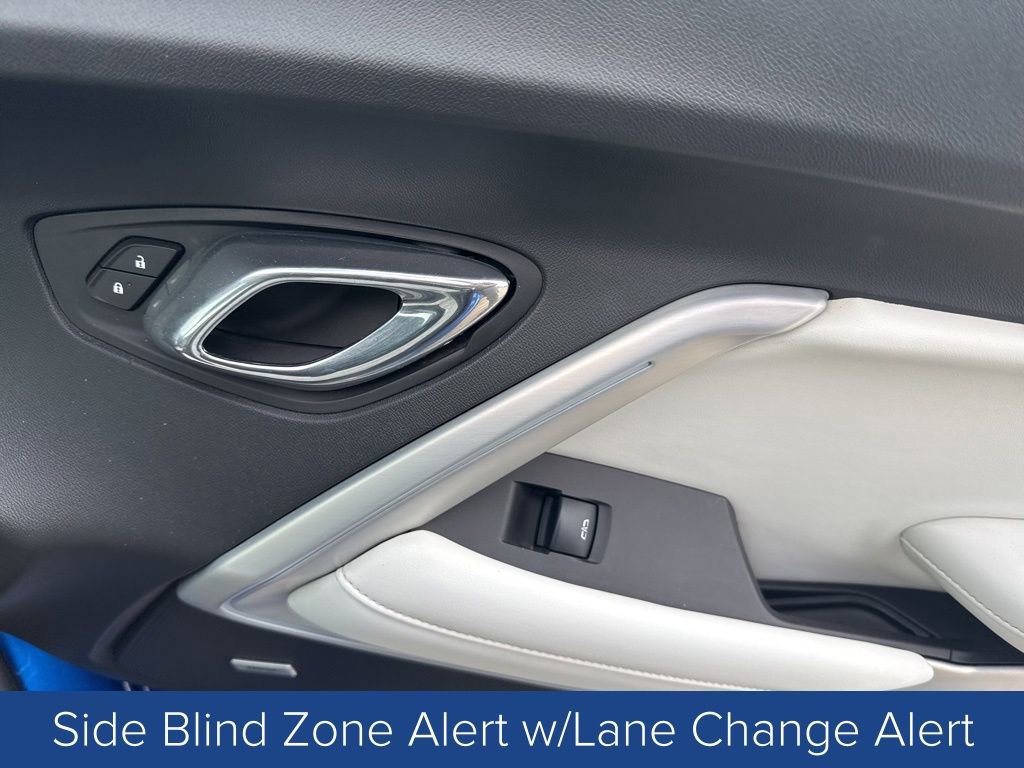 Used 2016 Chevrolet Camaro SS image 28