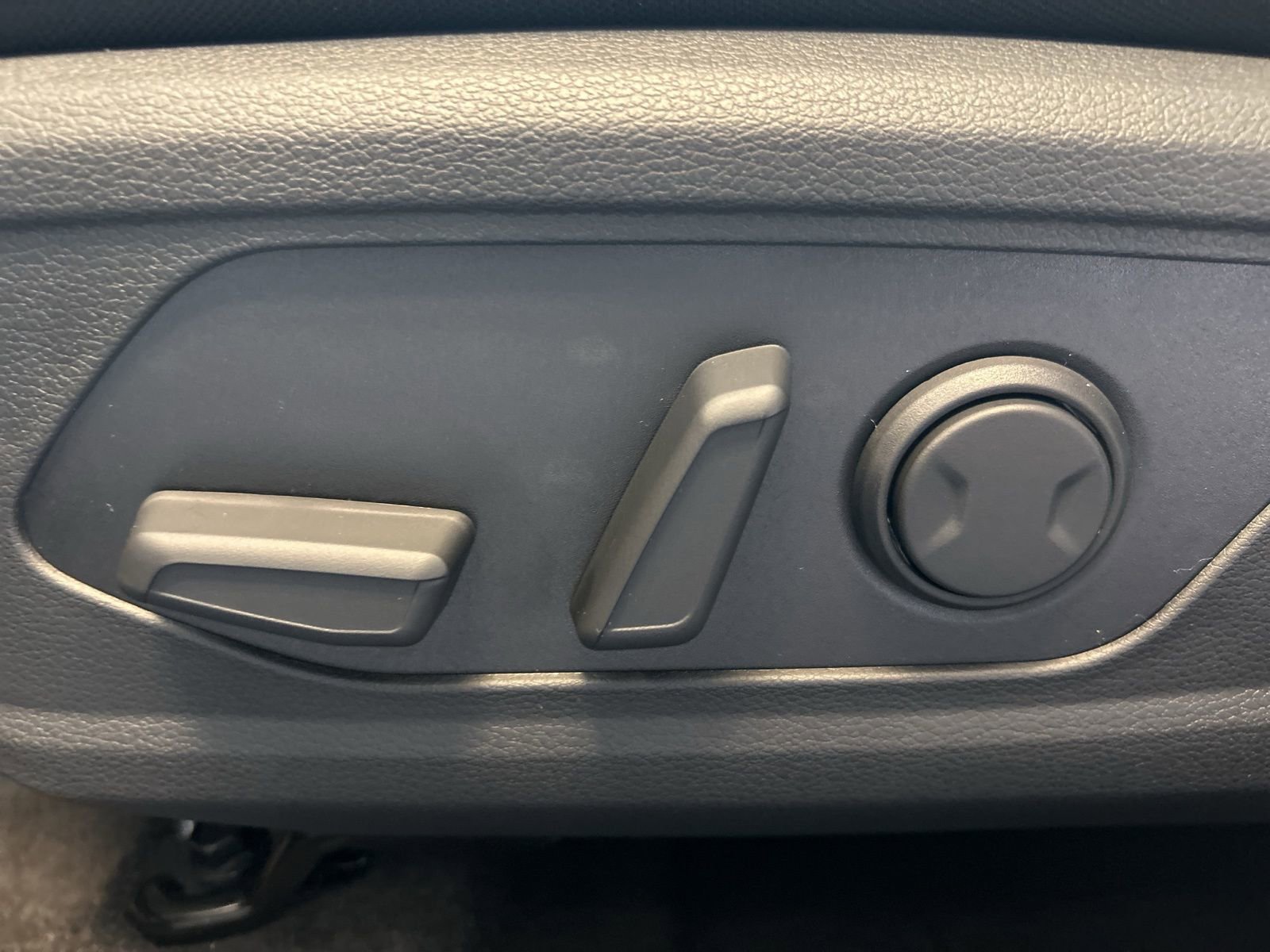 New 2026 Kia Sportage EX image 18