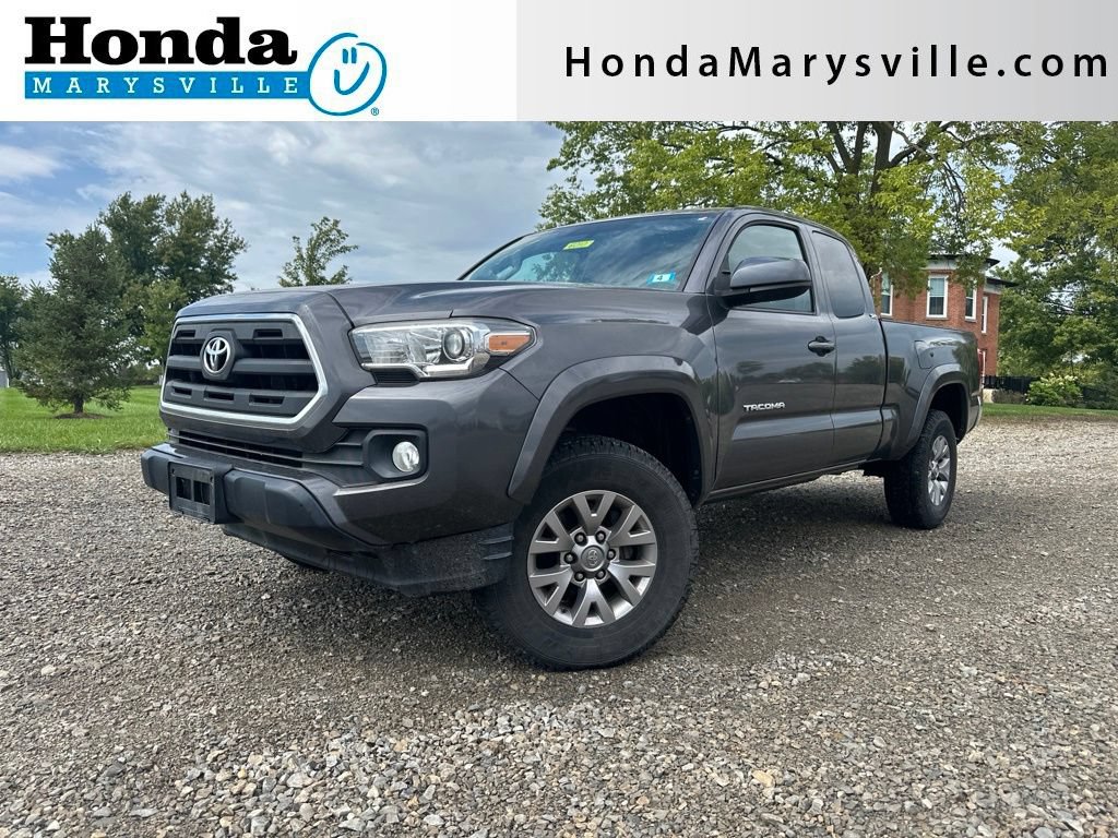 Used 2016 Toyota Tacoma SR5 AWD/4WD image 1