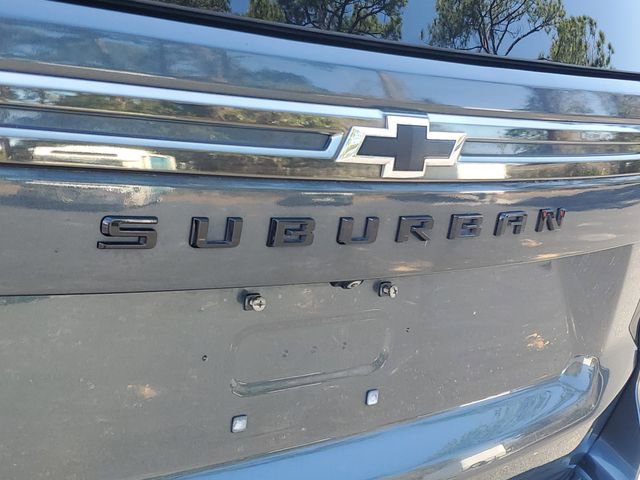 Used 2021 Chevrolet Suburban Z71 w/ Z71 Off-Road Package image 11