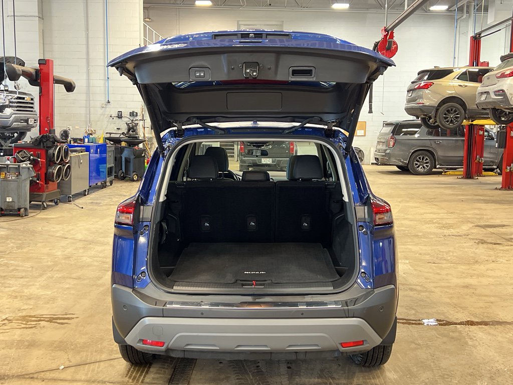 Used 2023 Nissan Rogue SV w/ SV Premium B Package image 37