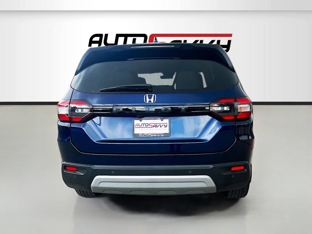 Used 2025 Honda Pilot EX-L image 6
