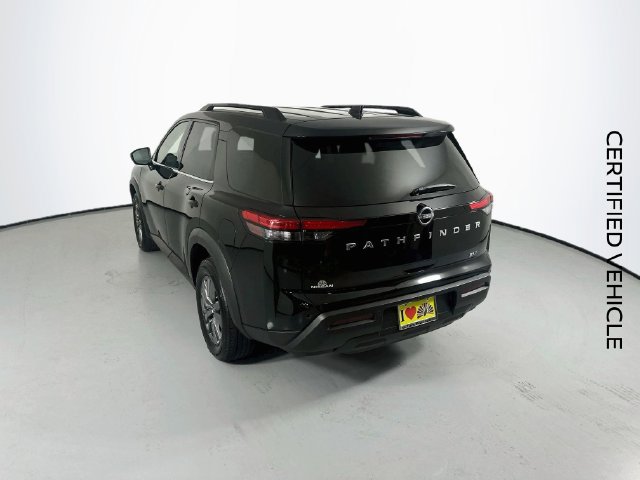 Certified 2024 Nissan Pathfinder SV FWD image 7