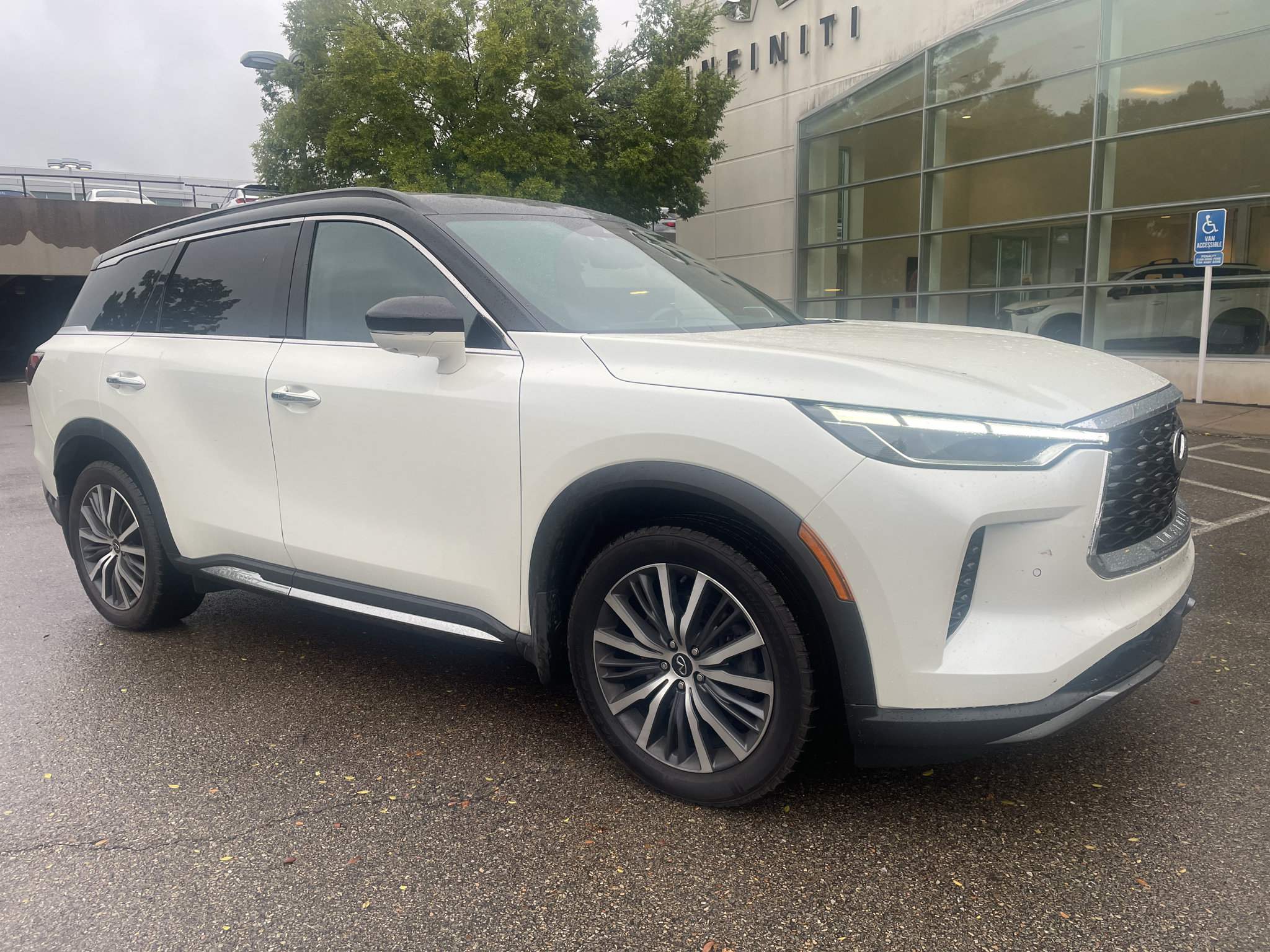 Used 2023 INFINITI QX60 Autograph