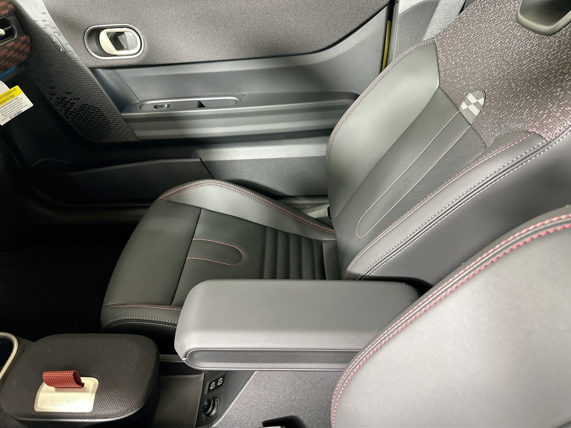 New 2026 MINI Cooper S image 25