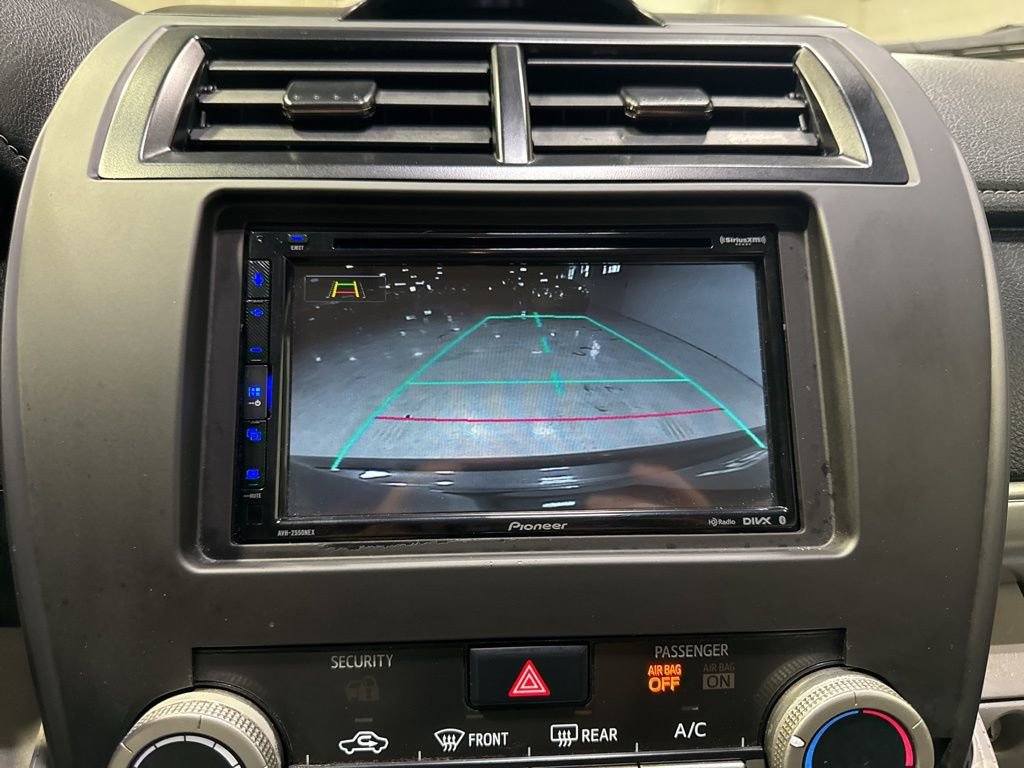 Used 2014 Toyota Camry LE FWD image 17