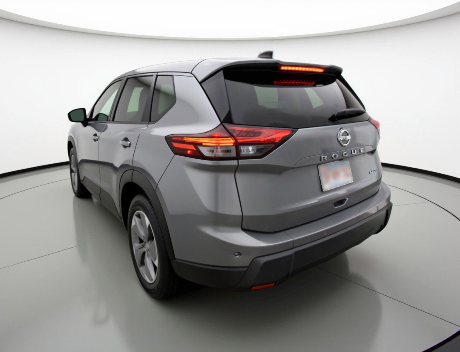 Used 2025 Nissan Rogue SV AWD/4WD image 6