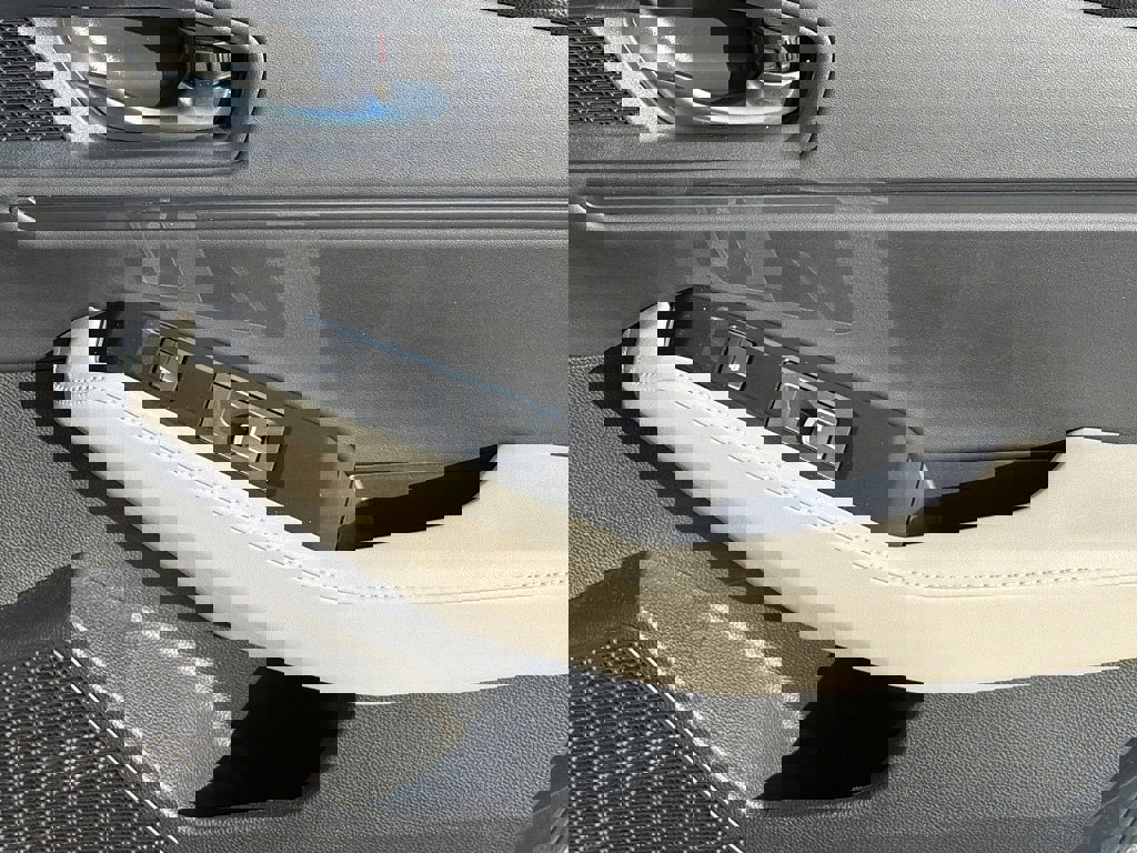 Certified 2024 Honda Accord Touring image 22