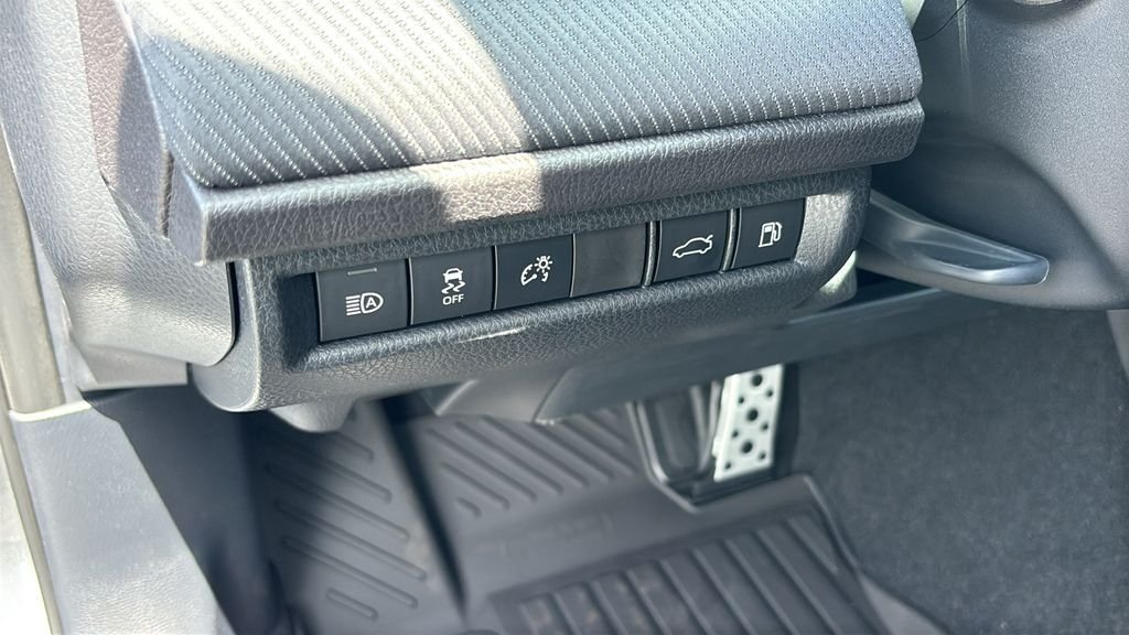 New 2026 Toyota Camry SE FWD image 10