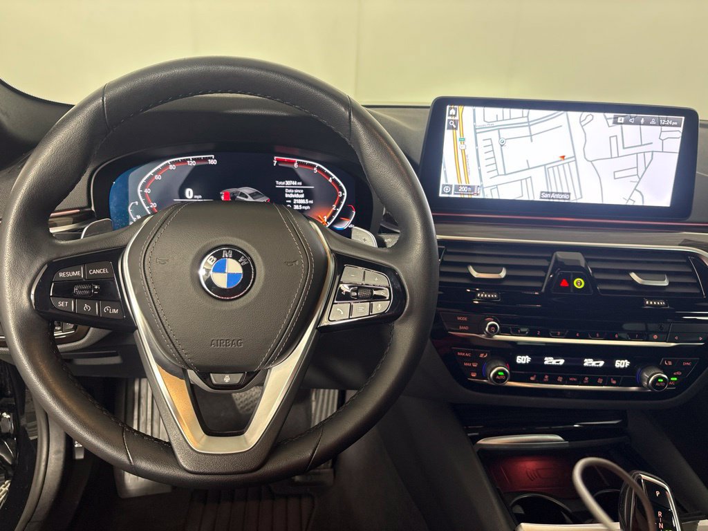 Certified 2023 BMW 530i w/ Convenience Package RWD image 17