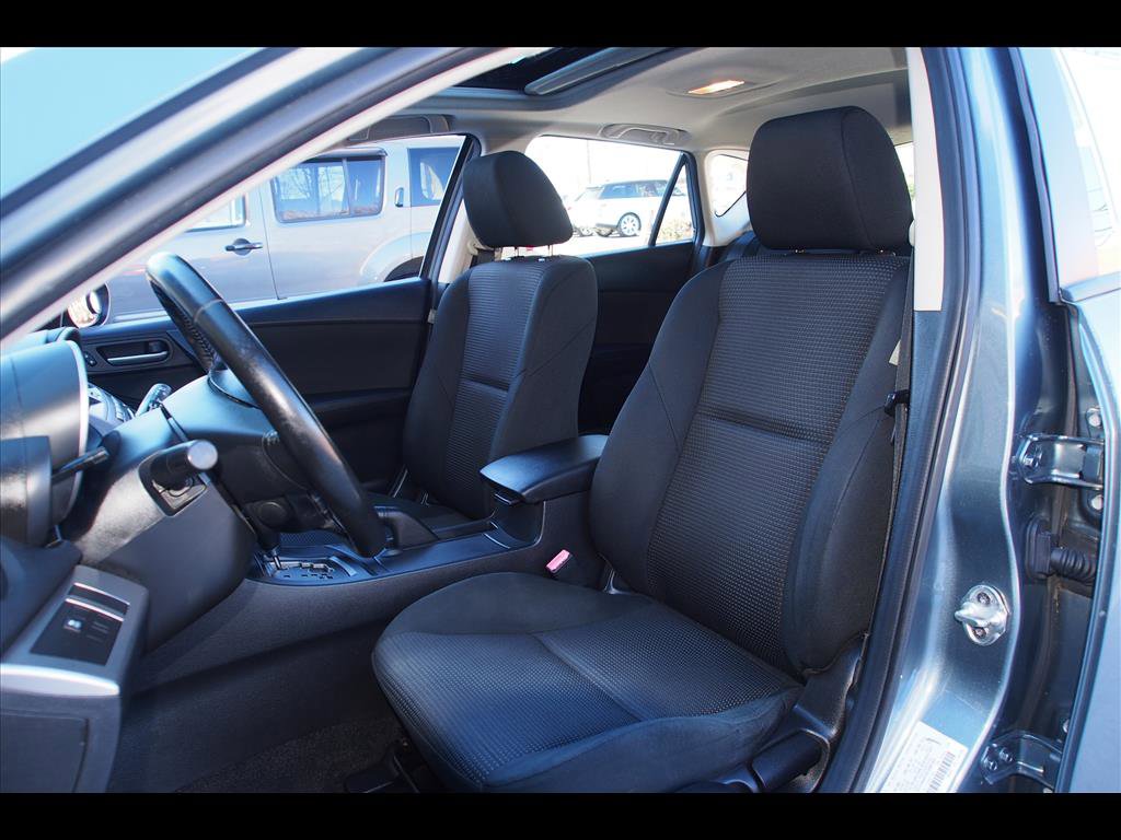 Used 2012 MAZDA MAZDA3 i Touring image 17