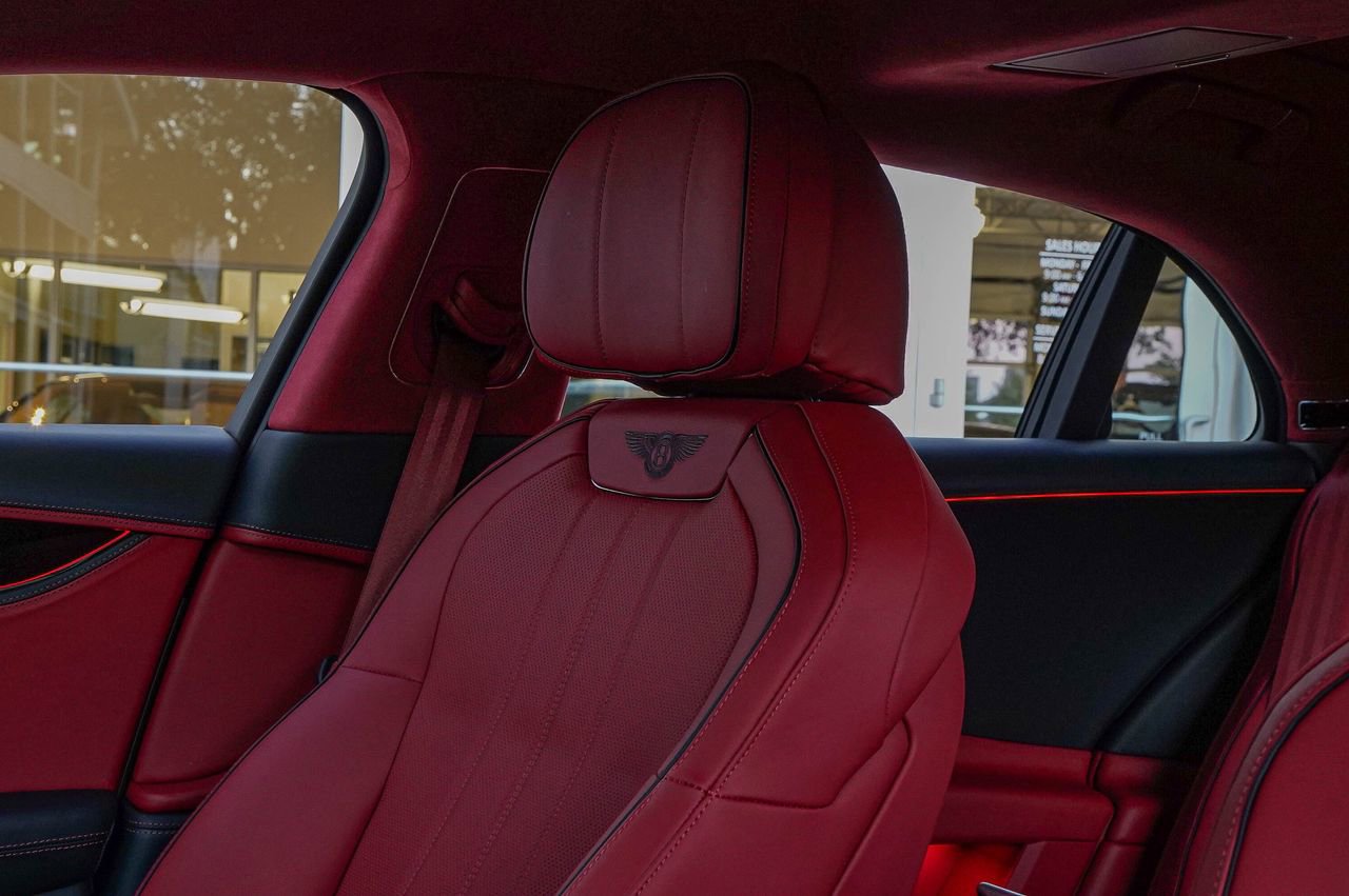 New 2026 Bentley Flying Spur Plug-In Hybrid image 22