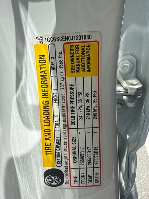 Used 2018 Chevrolet Colorado LT w/ LT Convenience Package RWD image 11
