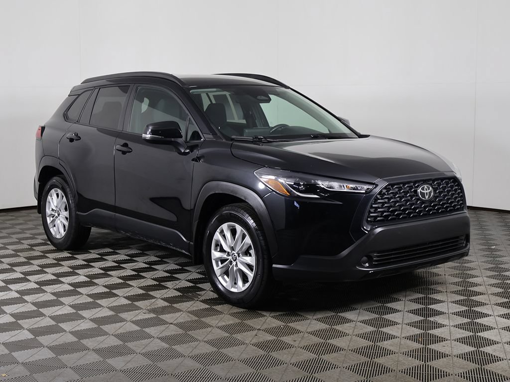 Used 2023 Toyota Corolla Cross LE FWD image 47
