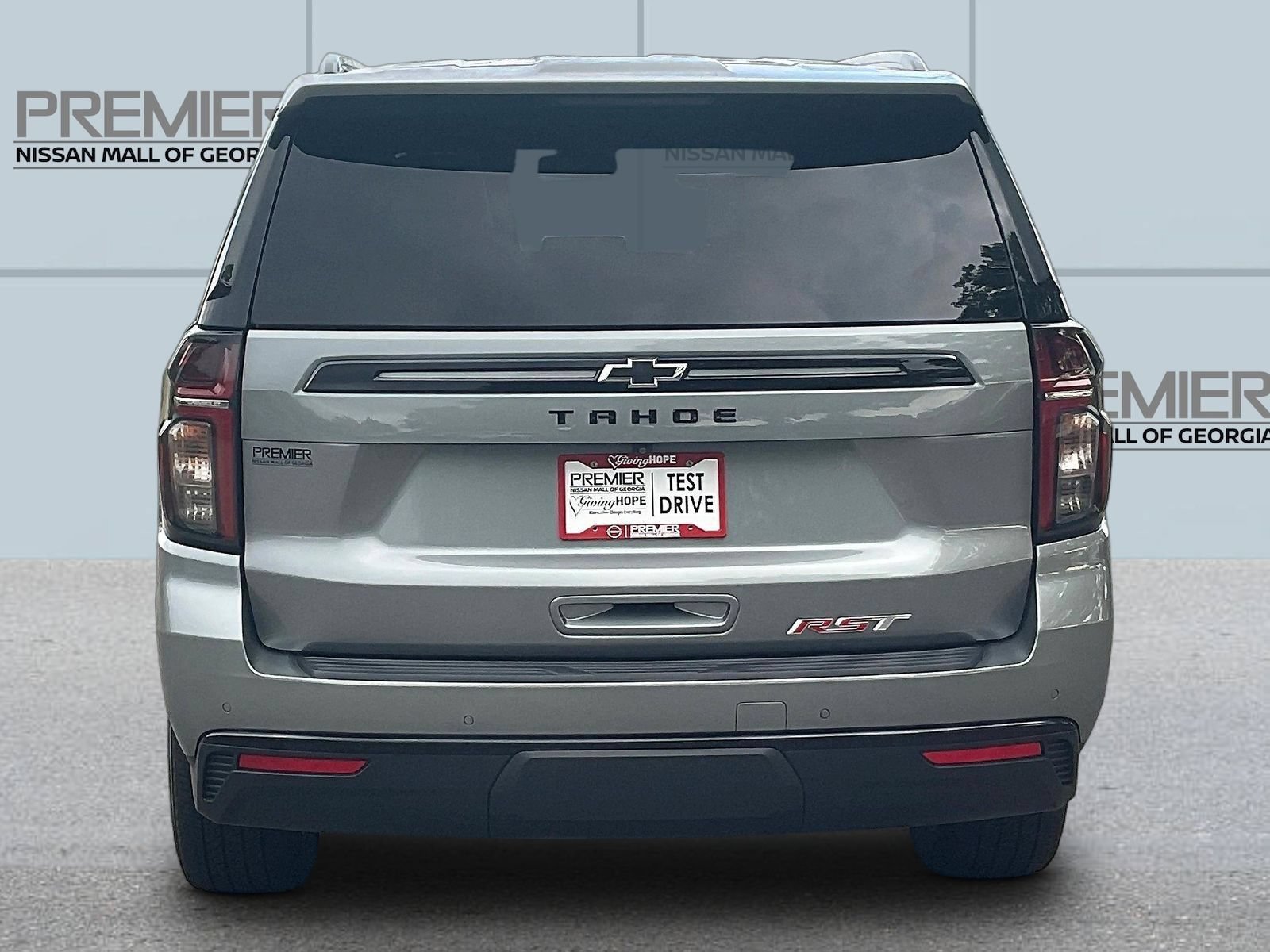 Used 2024 Chevrolet Tahoe RST w/ Luxury Package AWD/4WD image 6