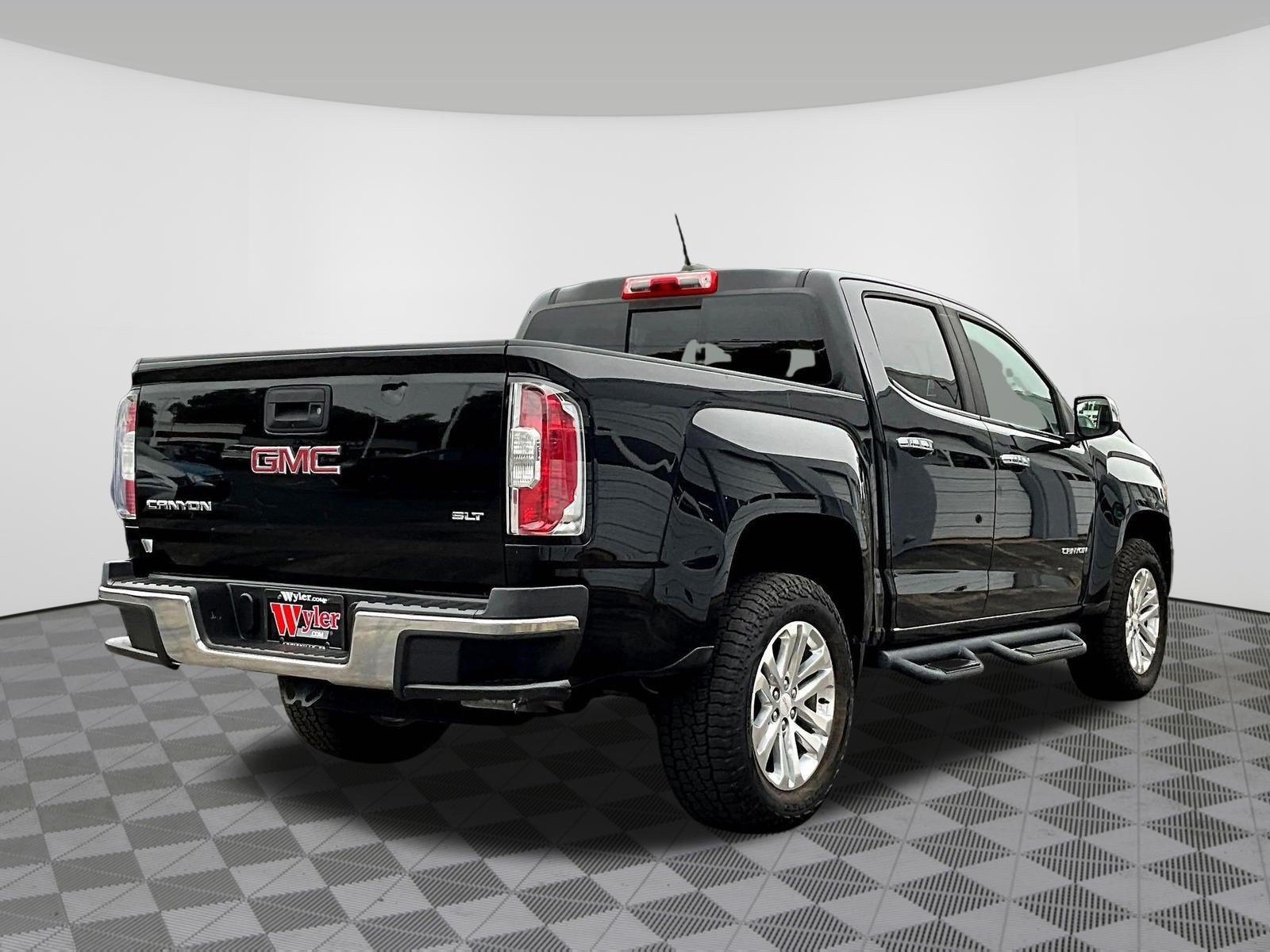 Used 2016 GMC Canyon SLT w/ LPO, Gearon Bar Package RWD image 6