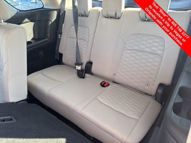 Used 2024 Nissan Pathfinder SV image 12