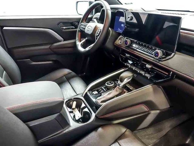 Certified 2023 Chevrolet Colorado Z71 w/ Z71 Convenience Package 2 AWD/4WD image 32