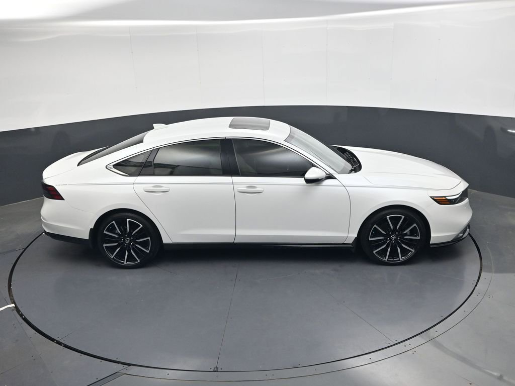 Used 2024 Honda Accord Touring image 26