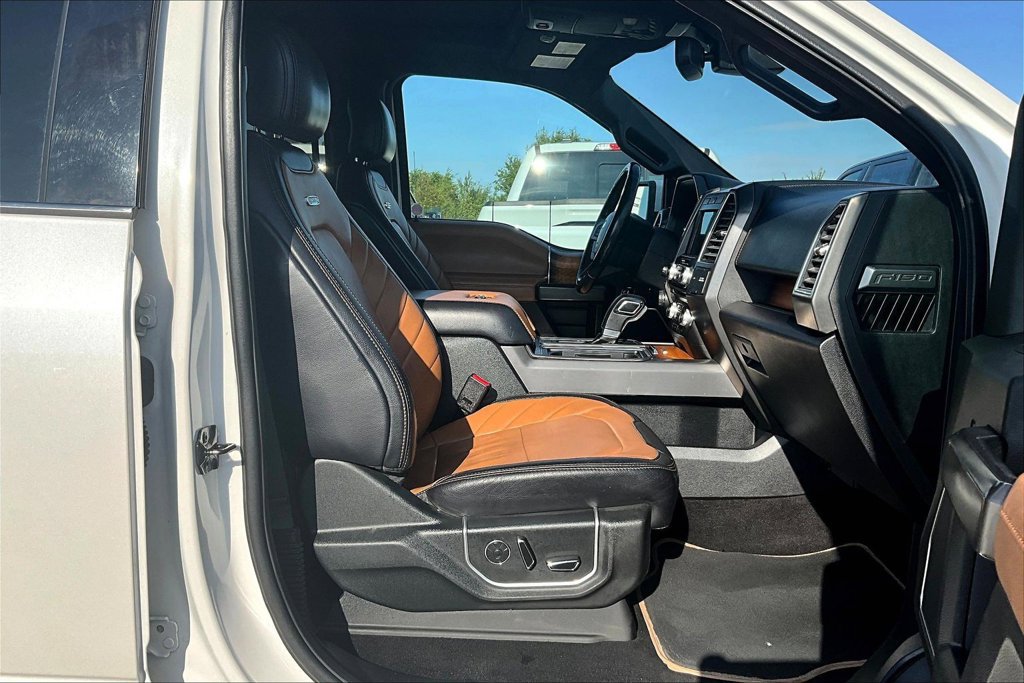 Used 2017 Ford F150 Limited AWD/4WD image 7