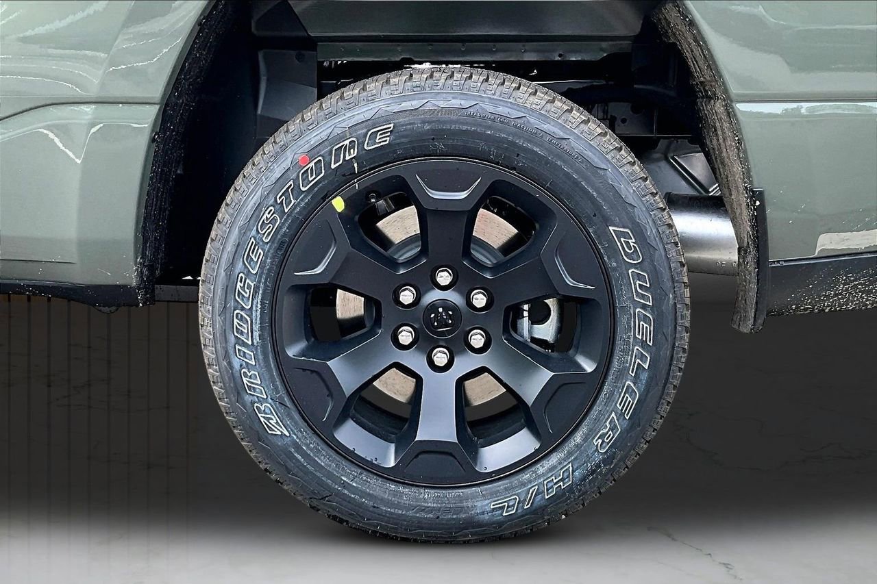 New 2026 RAM 1500 Tradesman AWD/4WD image 33