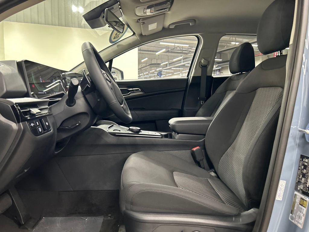 New 2027 Kia Sportage S FWD image 10