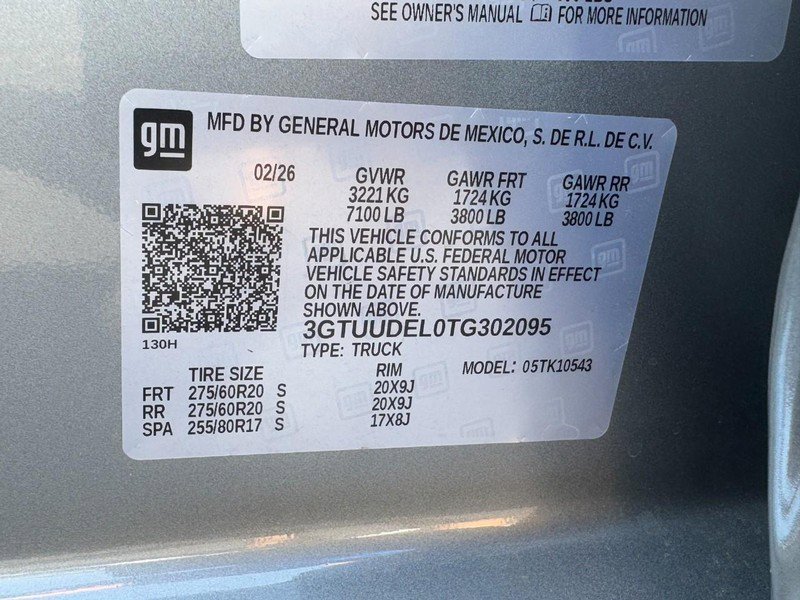 New 2026 GMC Sierra 1500 SLT w/ SLT Premium Package image 18