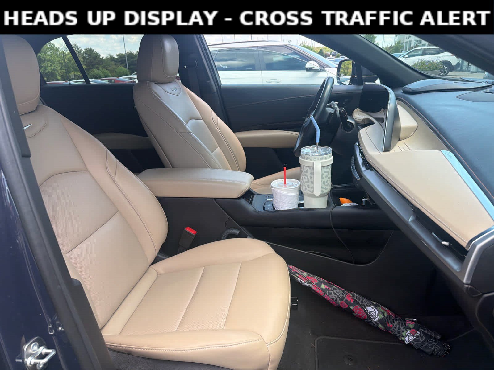 Used 2024 Cadillac XT4 Premium Luxury w/ Active Safety Package AWD/4WD image 4
