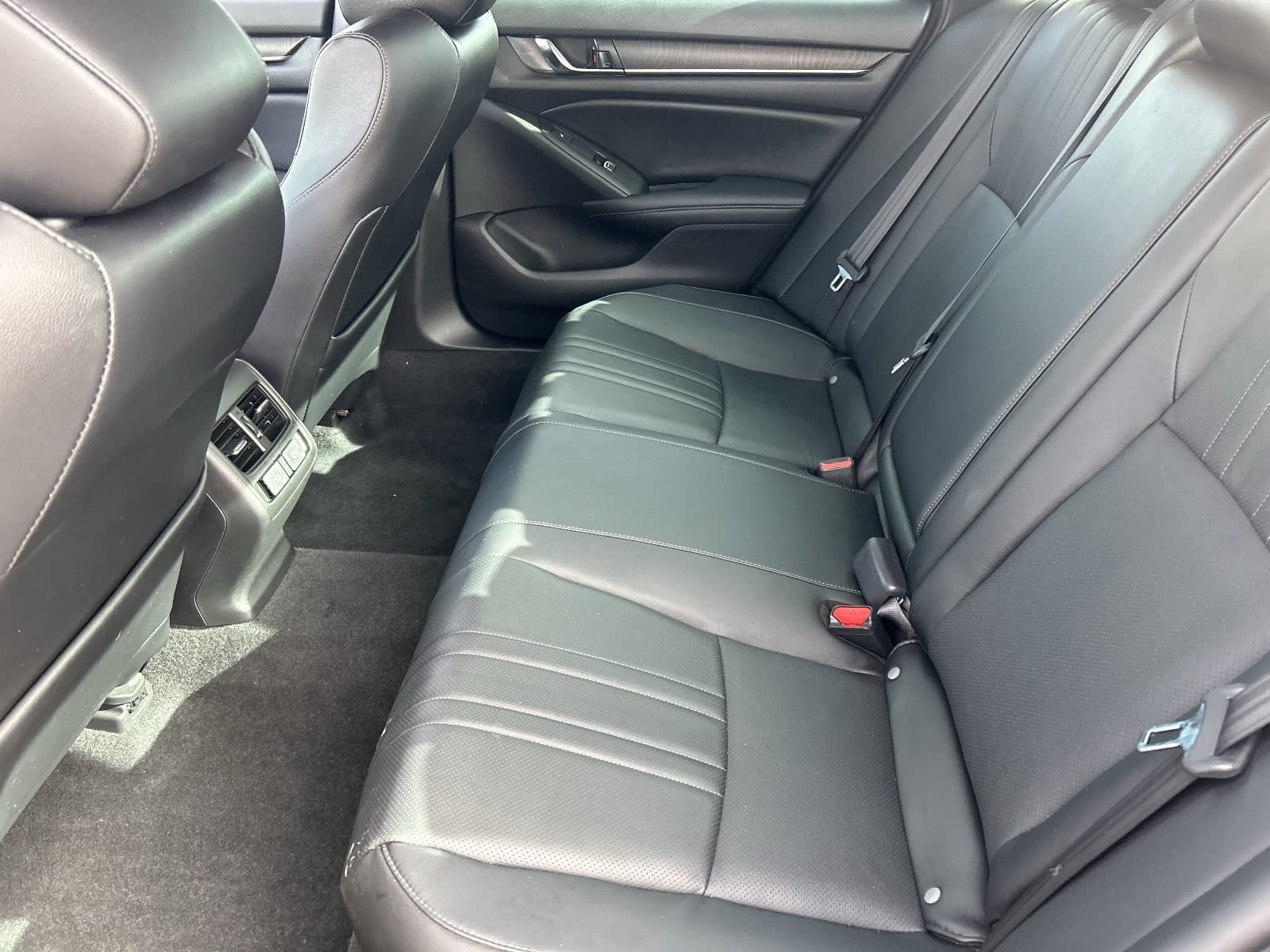 Certified 2021 Honda Accord Touring image 22