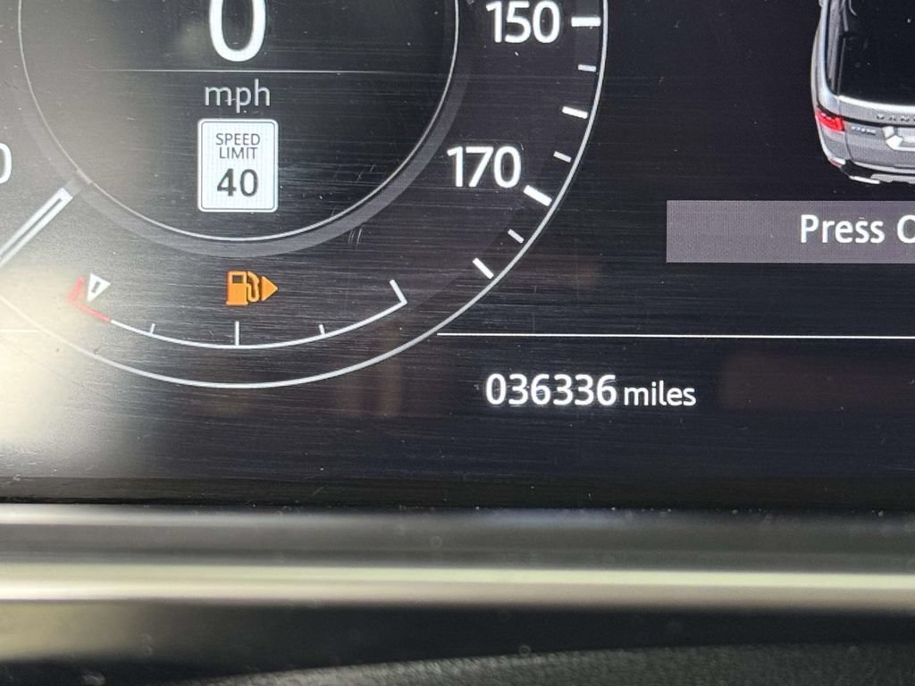 Used 2021 Land Rover Range Rover Sport HSE Dynamic AWD/4WD image 2