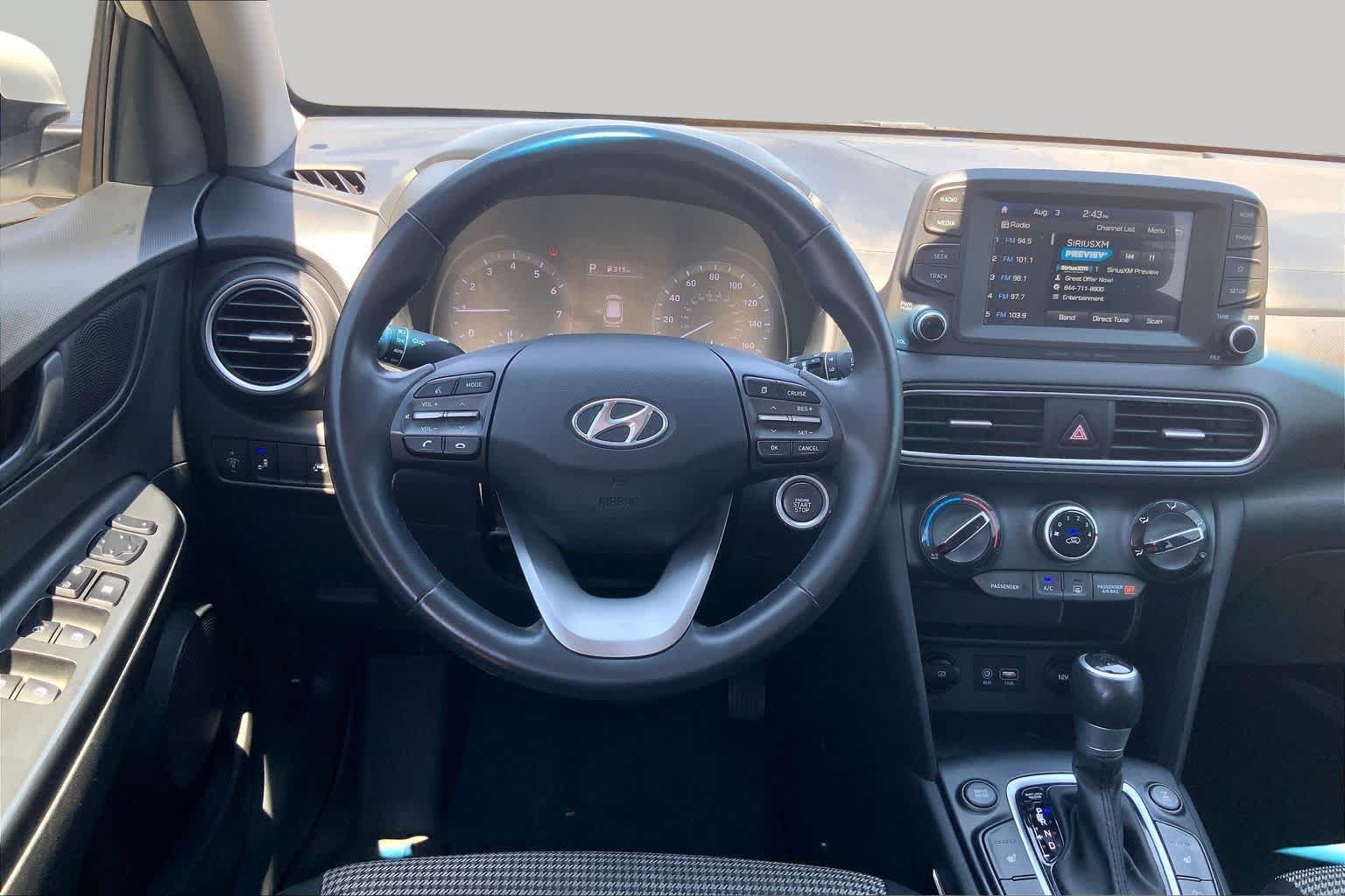 Used 2021 Hyundai Kona SEL w/ Cargo Package AWD/4WD image 6