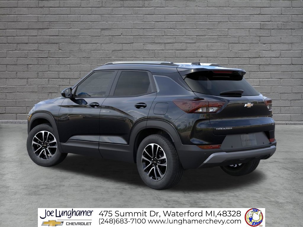 New 2026 Chevrolet TrailBlazer LT w/ LT Cold Weather Package FWD image 3