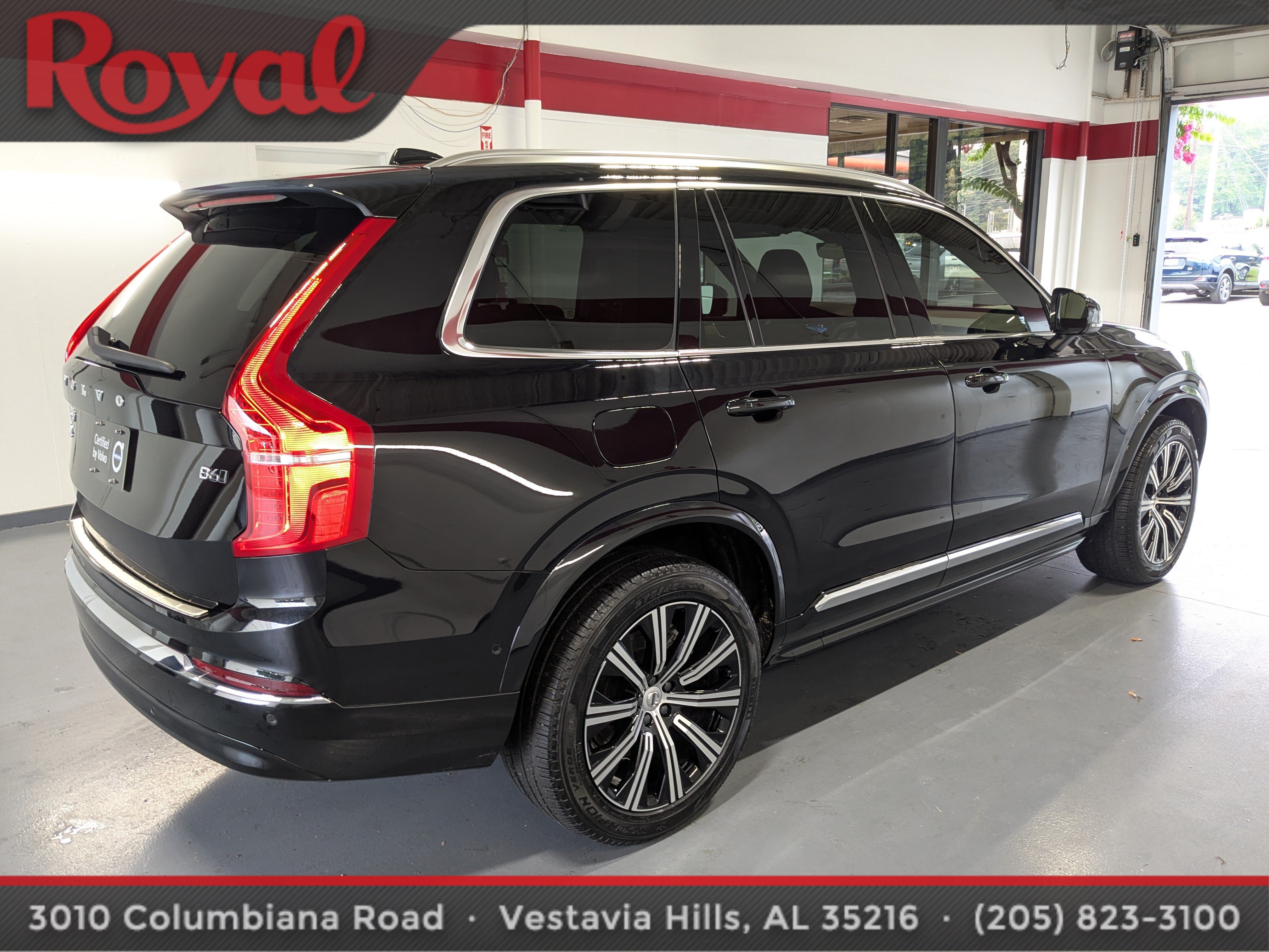 Certified 2023 Volvo XC90 B6 Plus w/ Protection Package Premier AWD/4WD image 4
