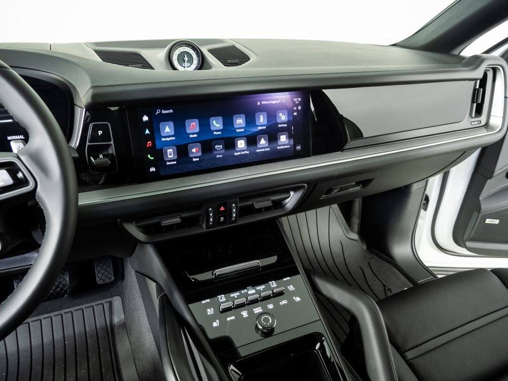New 2026 Porsche Cayenne Coupe AWD/4WD image 13