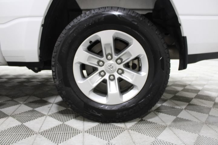 Used 2024 RAM 1500 Laramie AWD/4WD image 48