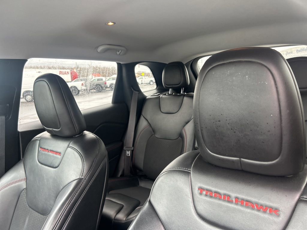 Used 2022 Jeep Cherokee Trailhawk w/ Trailer Tow Group image 13