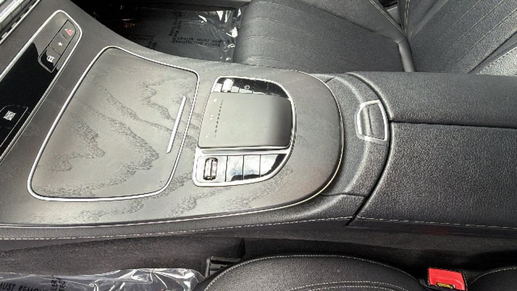 Used 2023 Mercedes-Benz E 350 Sedan image 13