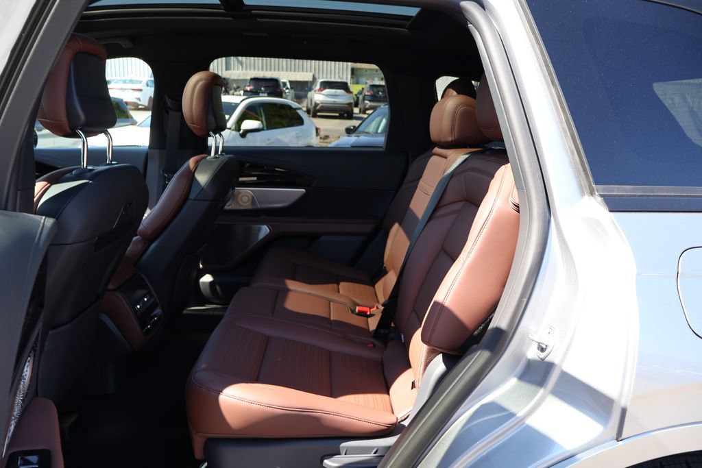New 2026 Lincoln Nautilus Reserve AWD/4WD image 20