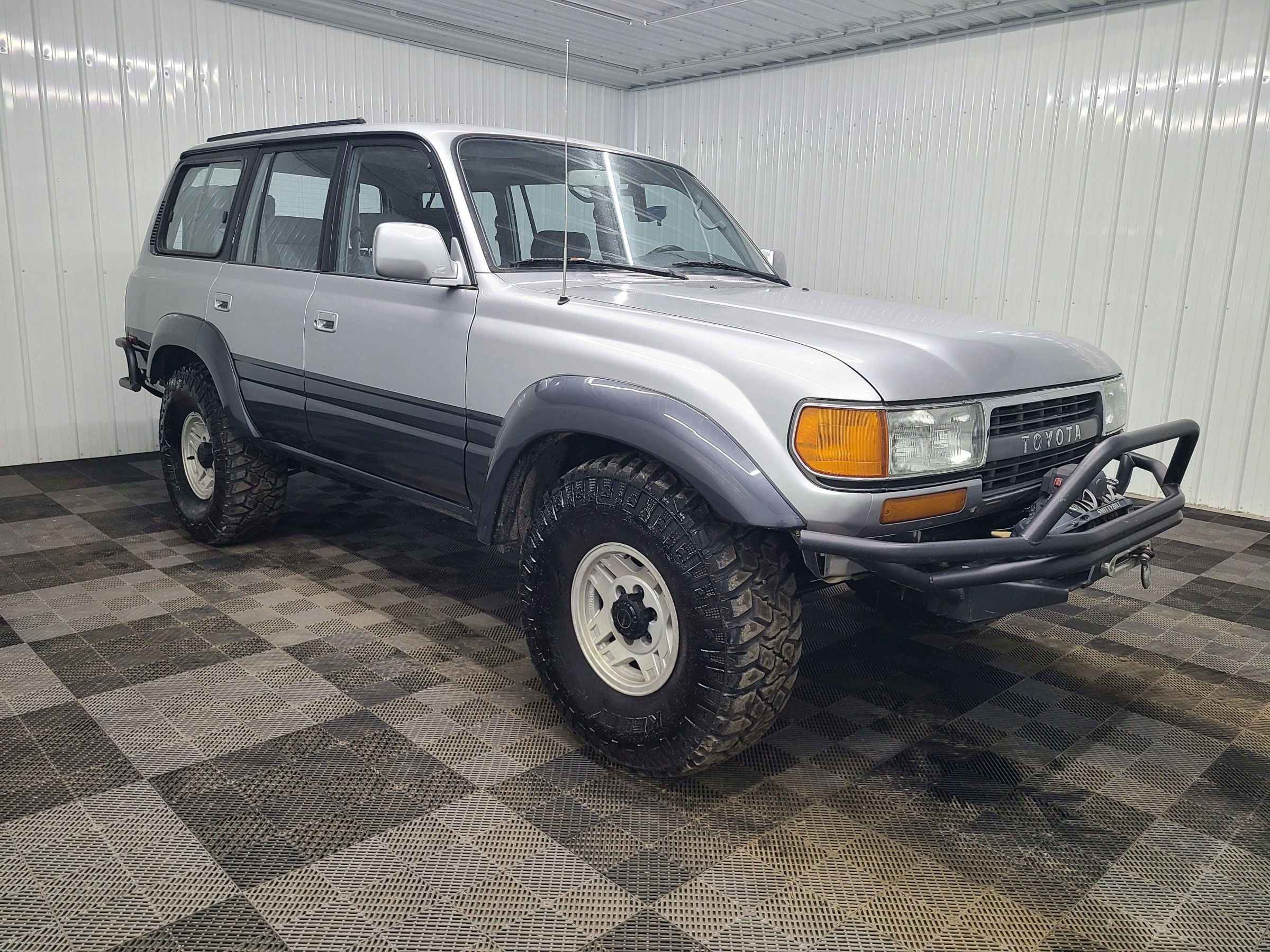 Used 1991 Toyota Land Cruiser 4D SUV image 4