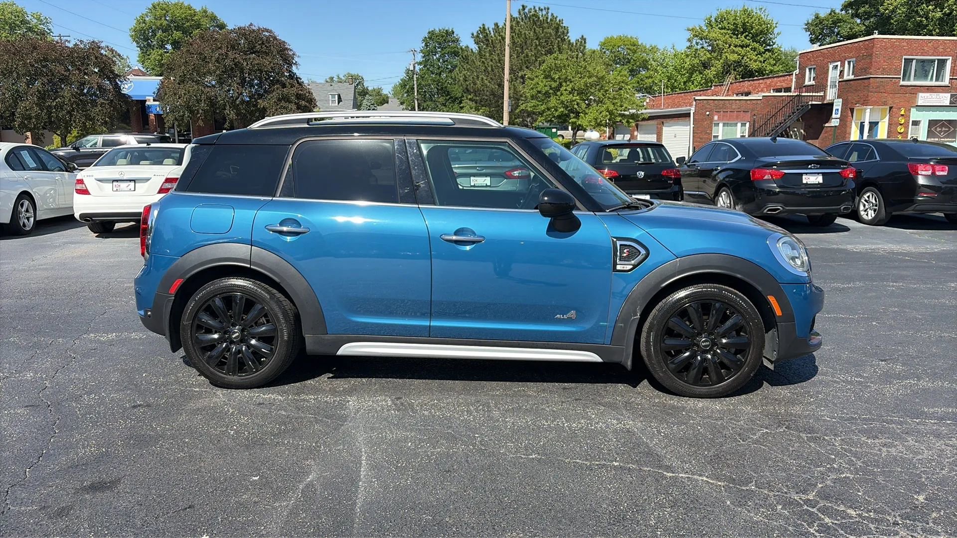 Used 2018 MINI Cooper Countryman S w/ Premium Package AWD/4WD image 4