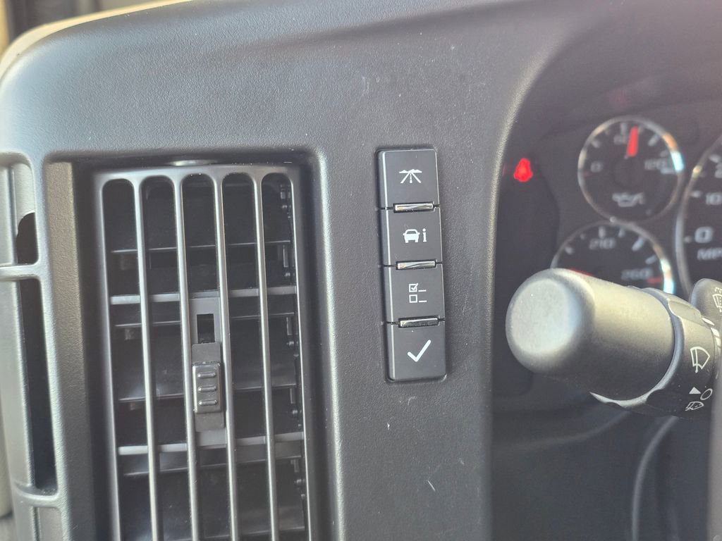 Used 2023 GMC Savana 3500 w/ Driver Convenience Package image 35