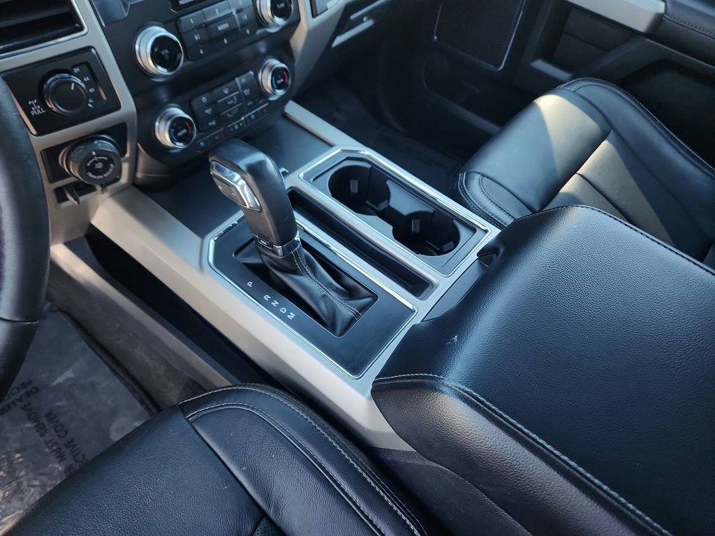 Used 2019 Ford F150 Lariat w/ Equipment Group 502A Luxury AWD/4WD image 12