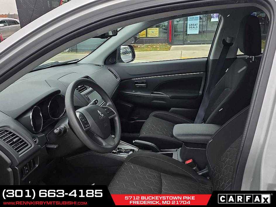 Used 2024 Mitsubishi Outlander Sport ES image 9